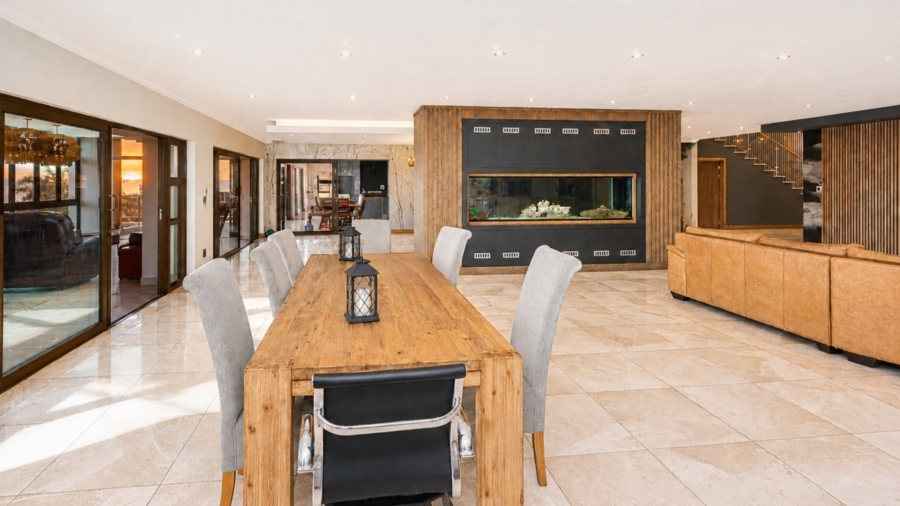 8 Bedroom Property for Sale in Birdwood Estate North West